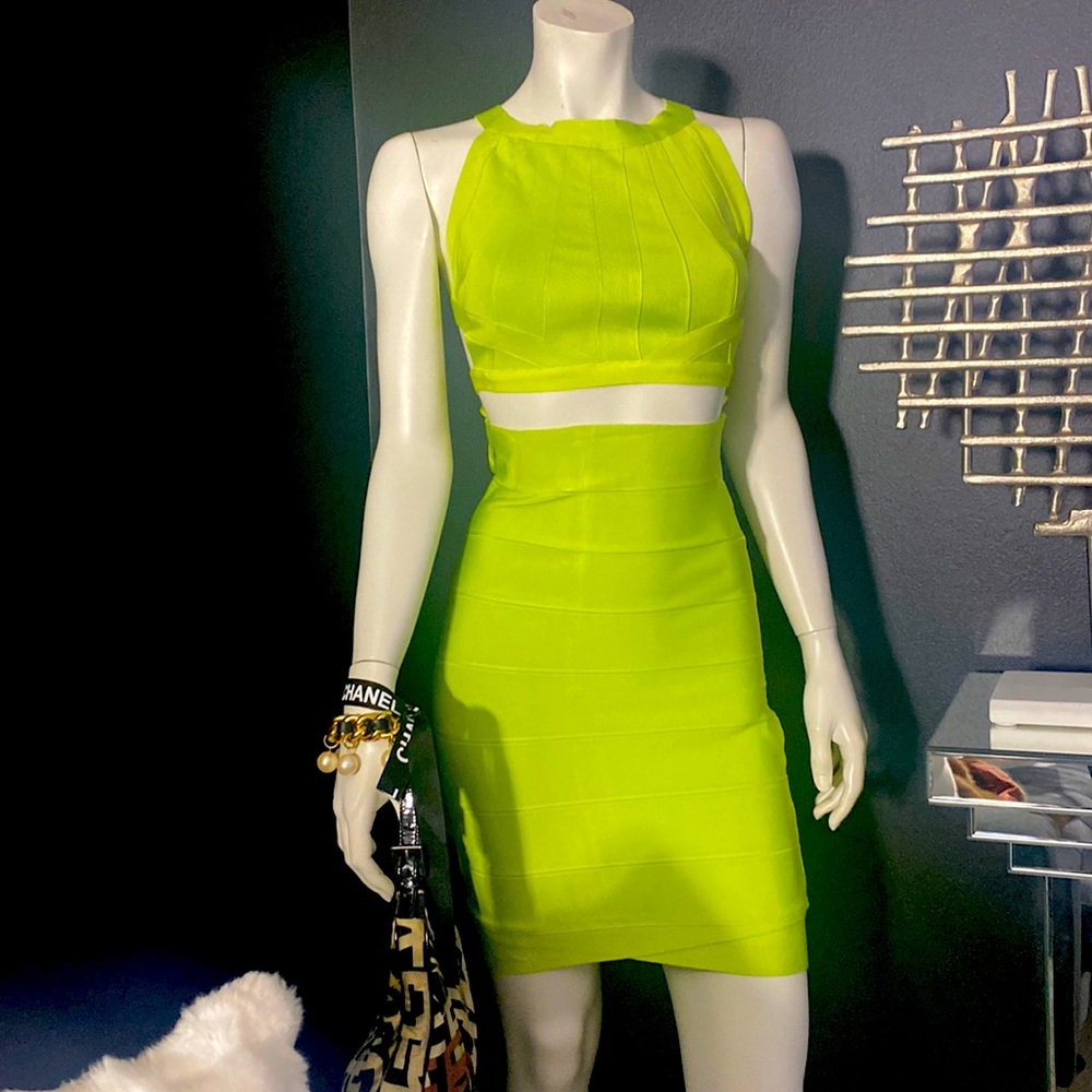 Adorable 2 piece bandage sets by a private label